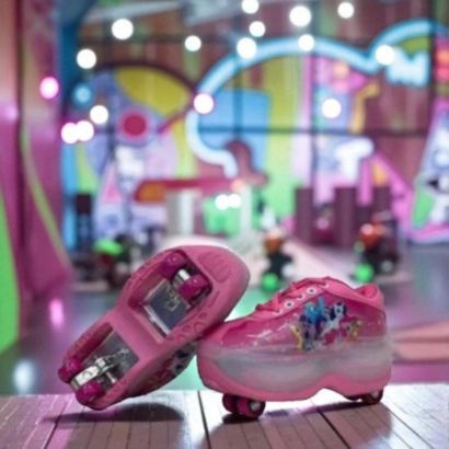 صورة سكيت رول بعجلات مخفية للأولاد